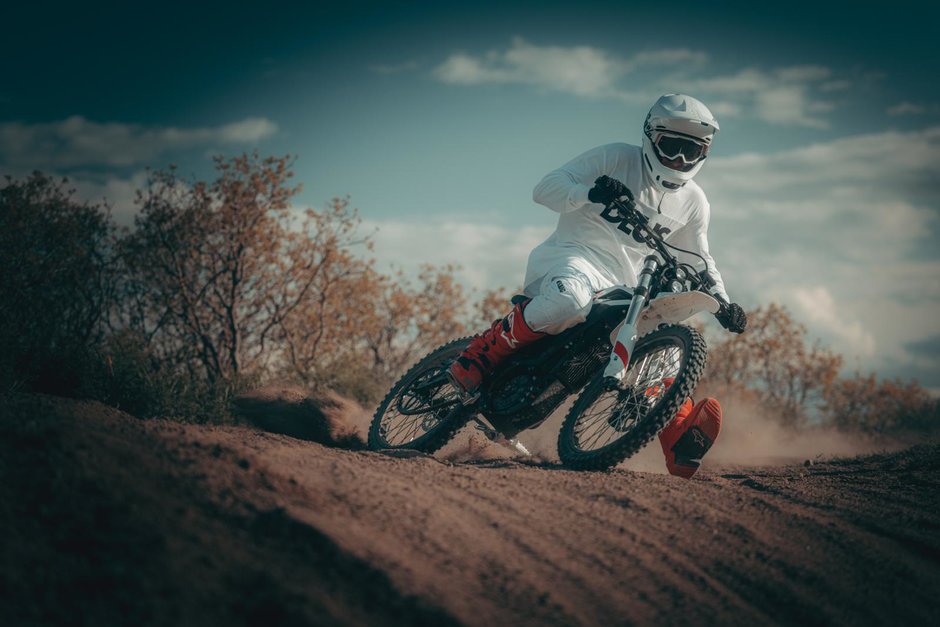 Zero MY26 XLine 8124